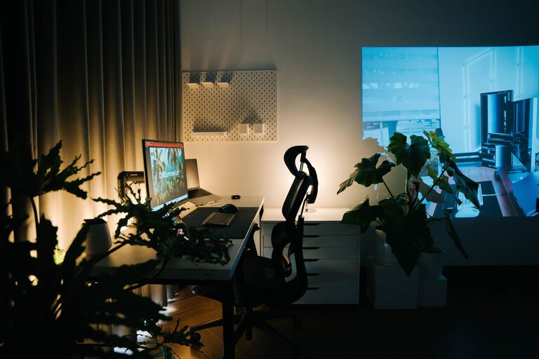 How to Plan a Perfect Screen-Light Evening at Home